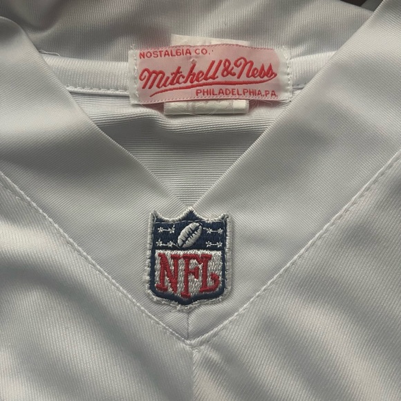 Authentic Ronnie Lott NFL Jersey! Excellent condition! - Picture 4 of 4